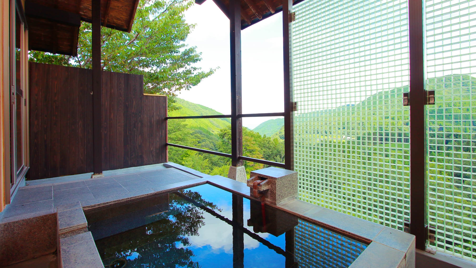 【一人旅／１泊２食スタンダード】誰にも邪魔されない穏やかな空間