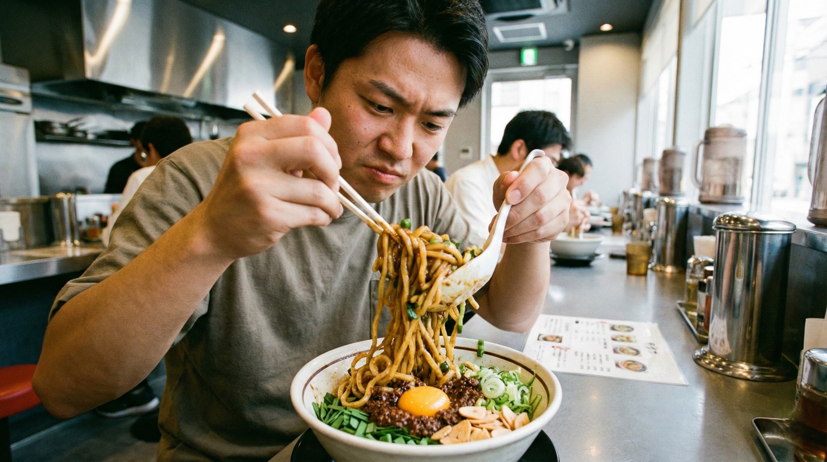 ご当地名物&ldquo;八丁味噌まぜ麺&rdquo;を食べて岡崎観光を楽しもう※イメージ