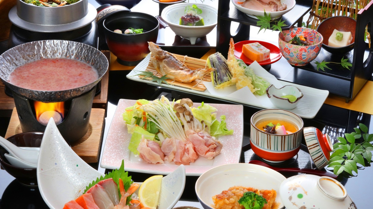【四季彩】宿泊プラン　1泊2食14，180円〜　※期間1/31まで　