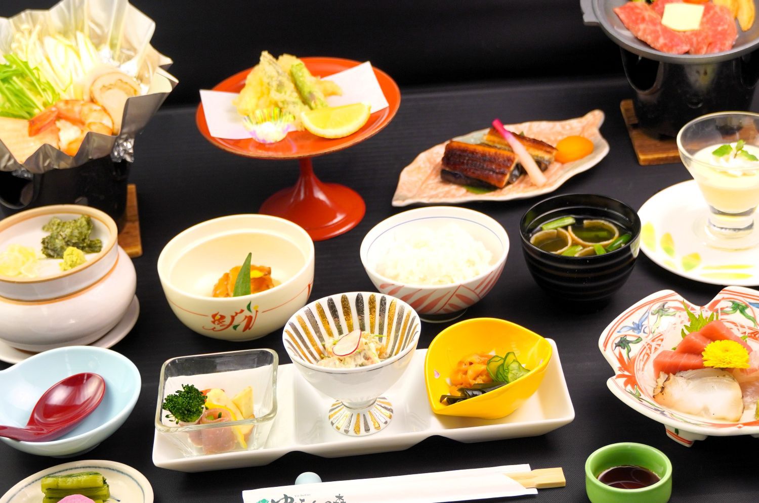 【特選コース(６月～８月イメージ)】県産牛陶板や雫石産粒蕎麦、等々★