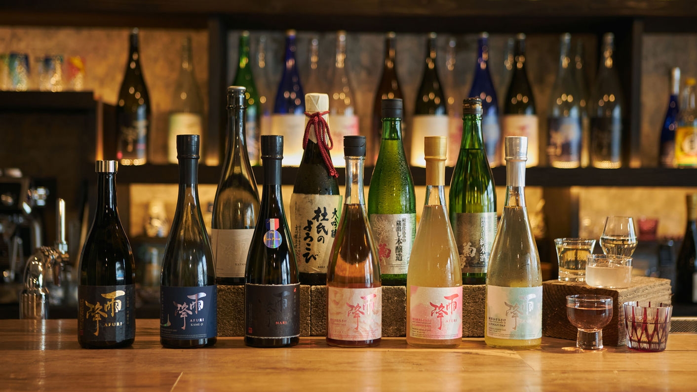 【夏旅】船と人が行き交う旅の拠点に♪屋上テラスで島時間☆【朝食・日本酒フリーフロー】