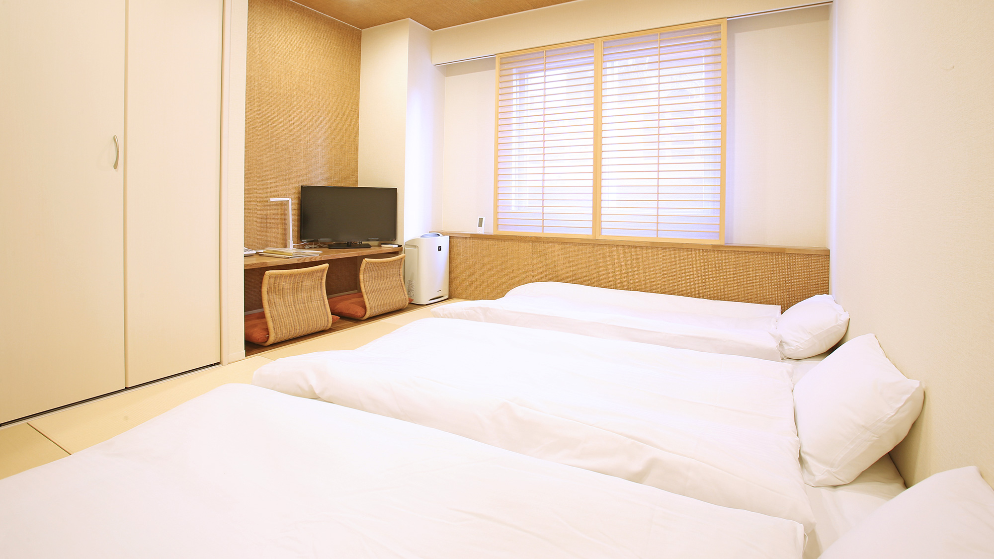 ジャパニーズ・布団敷き