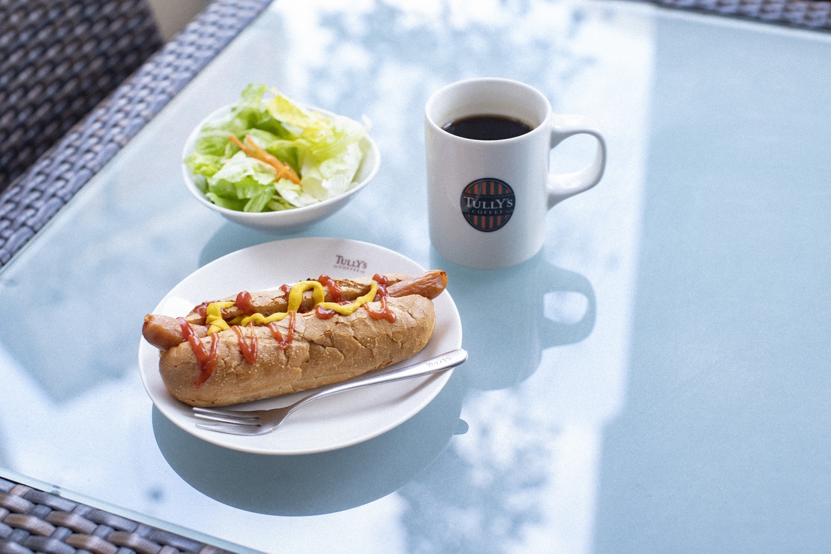 【軽食】TULLY’S COFFEEモーニングセット付きプラン