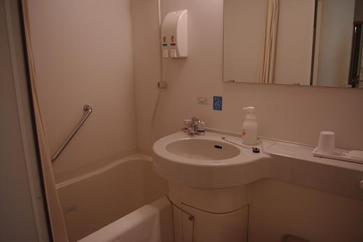 [Unit bathroom] It's a new hotel, so it's very beautiful and shiny! !!