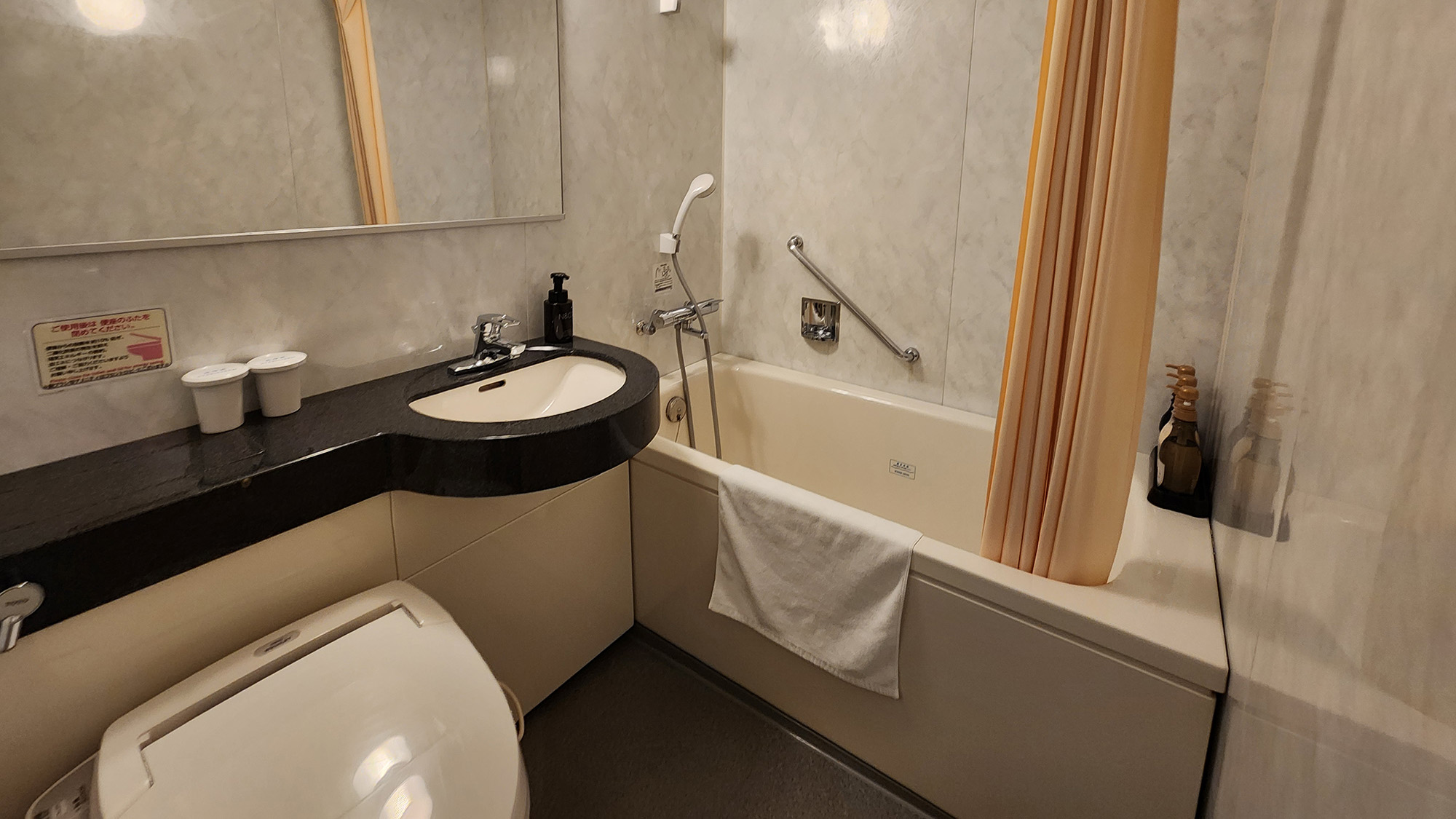 シングルルームユニットバス