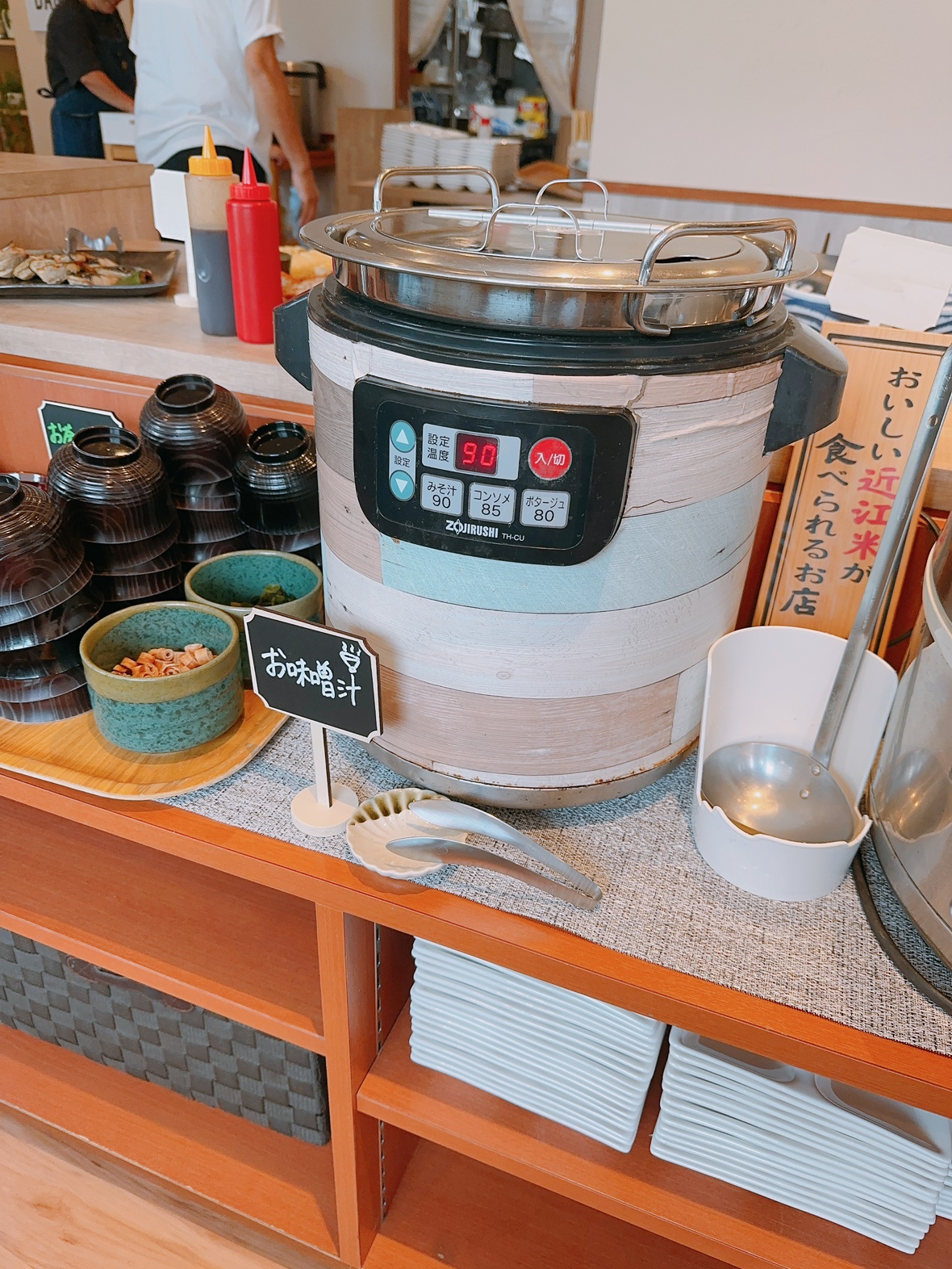 朝食バイキング