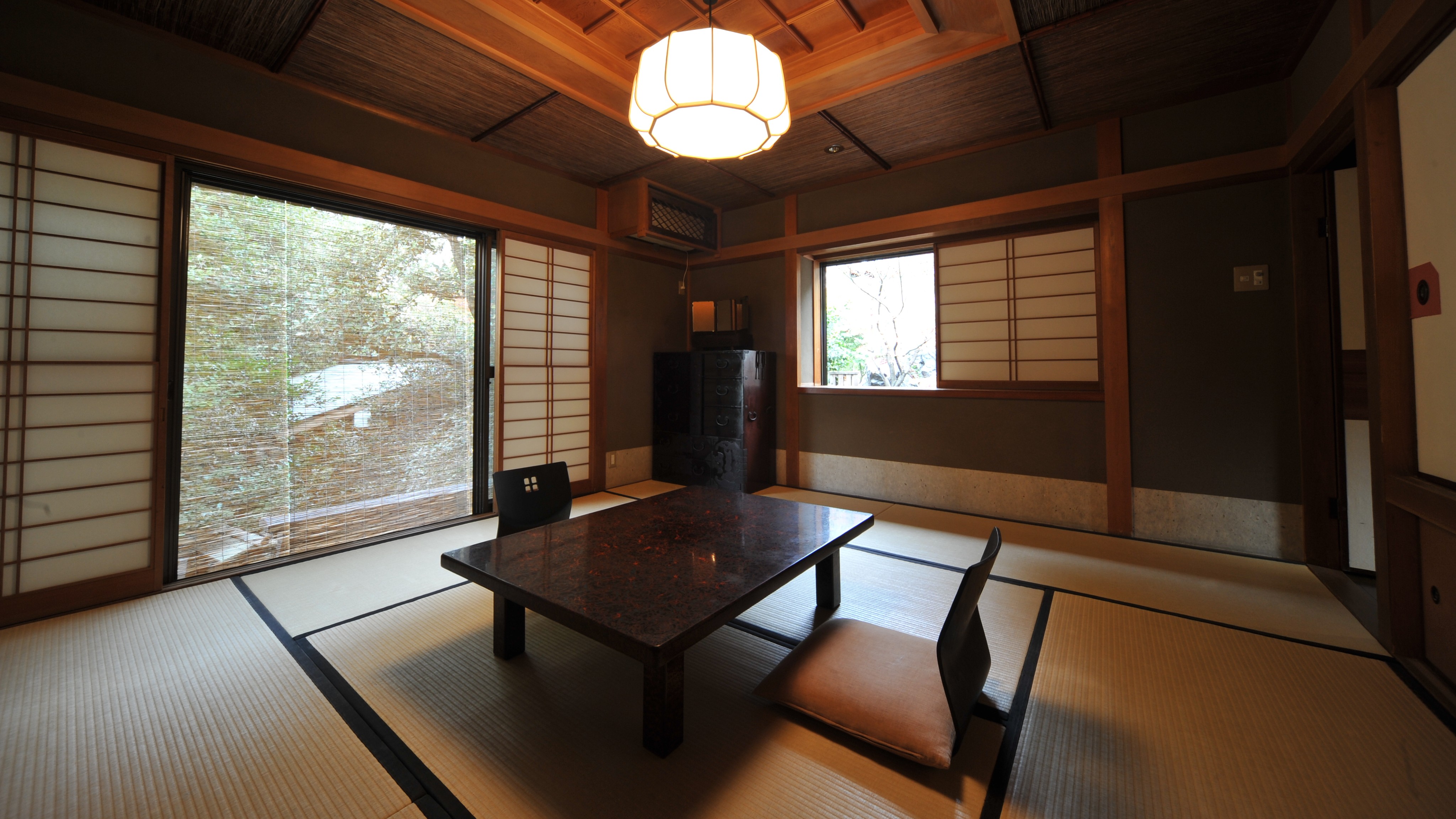 柚子屋旅館(部屋(ベッドルーム))
