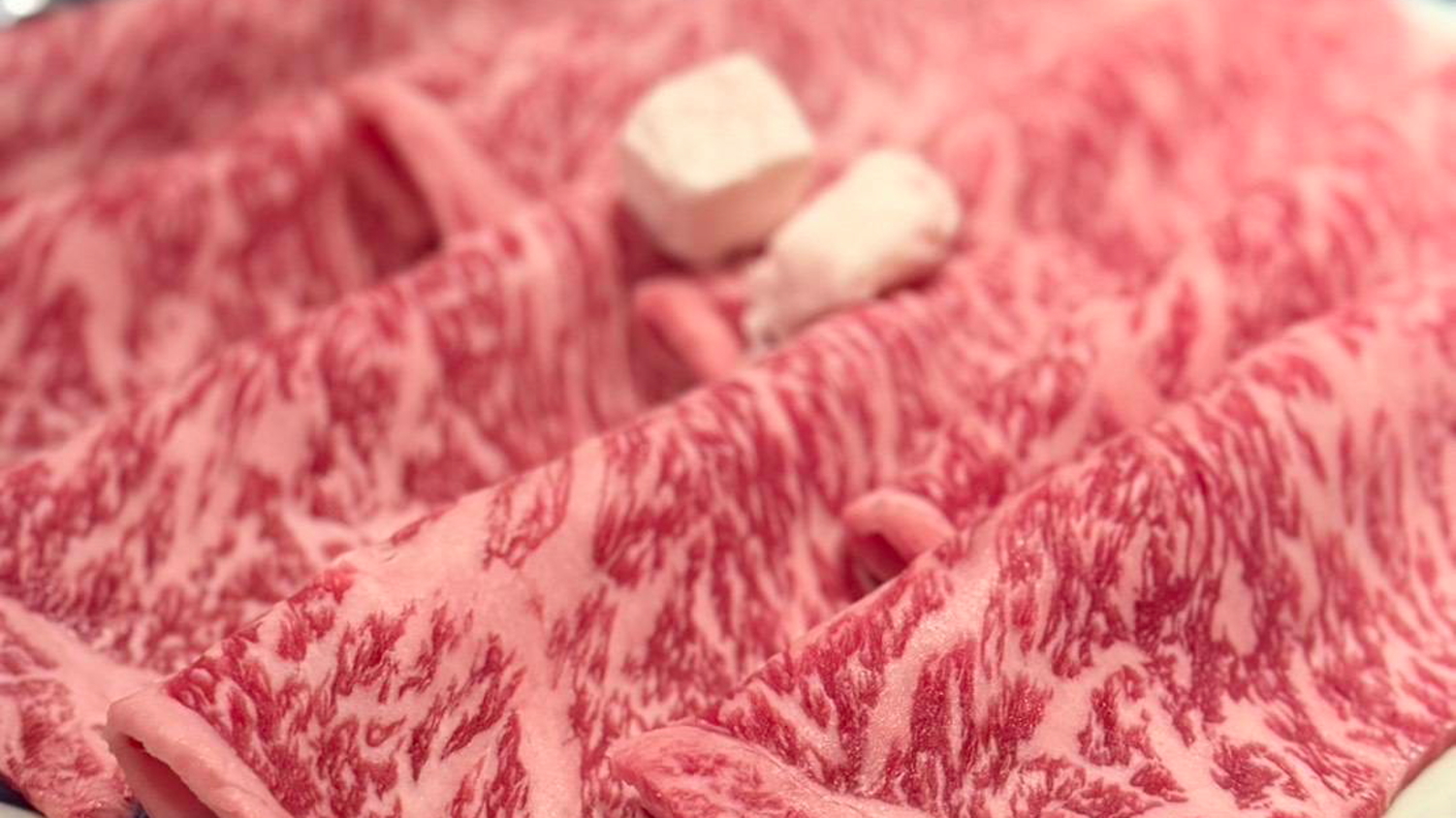 霜降り度合いや肉質等級など厳しい基準をクリアしたことが証明されている和牛ブランド「神戸牛」