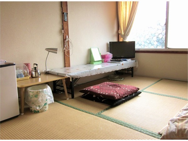 Japanese-style room 4.5 tatami mat 1