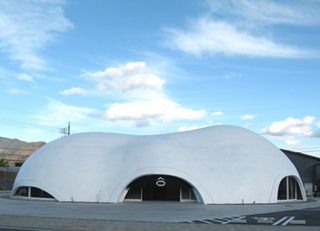 【近隣の食事所】雲をﾓﾁｰﾌした　車で５分　ほうとう不動