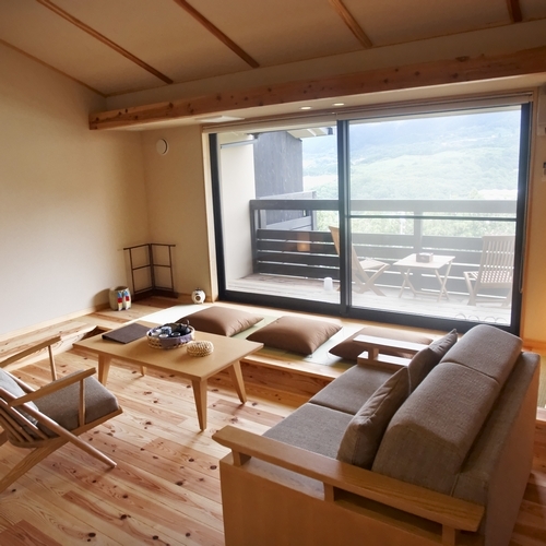◆本館：附露天浴池套房【朱雀】室內