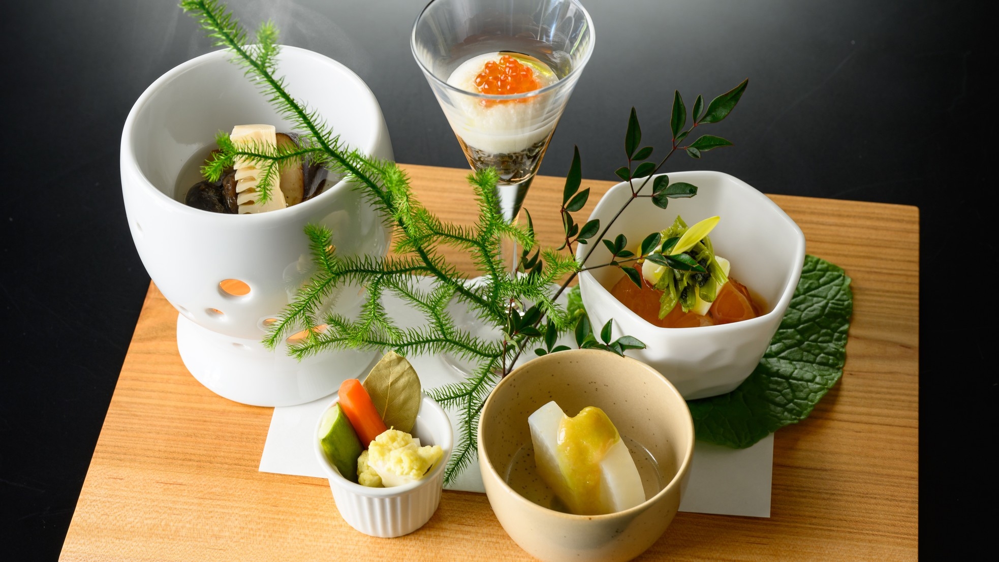 【楽天月末セール】【味覚三昧】箸を進める歓び　心に残るリゾートステイを ー美食オールインクルーシブー
