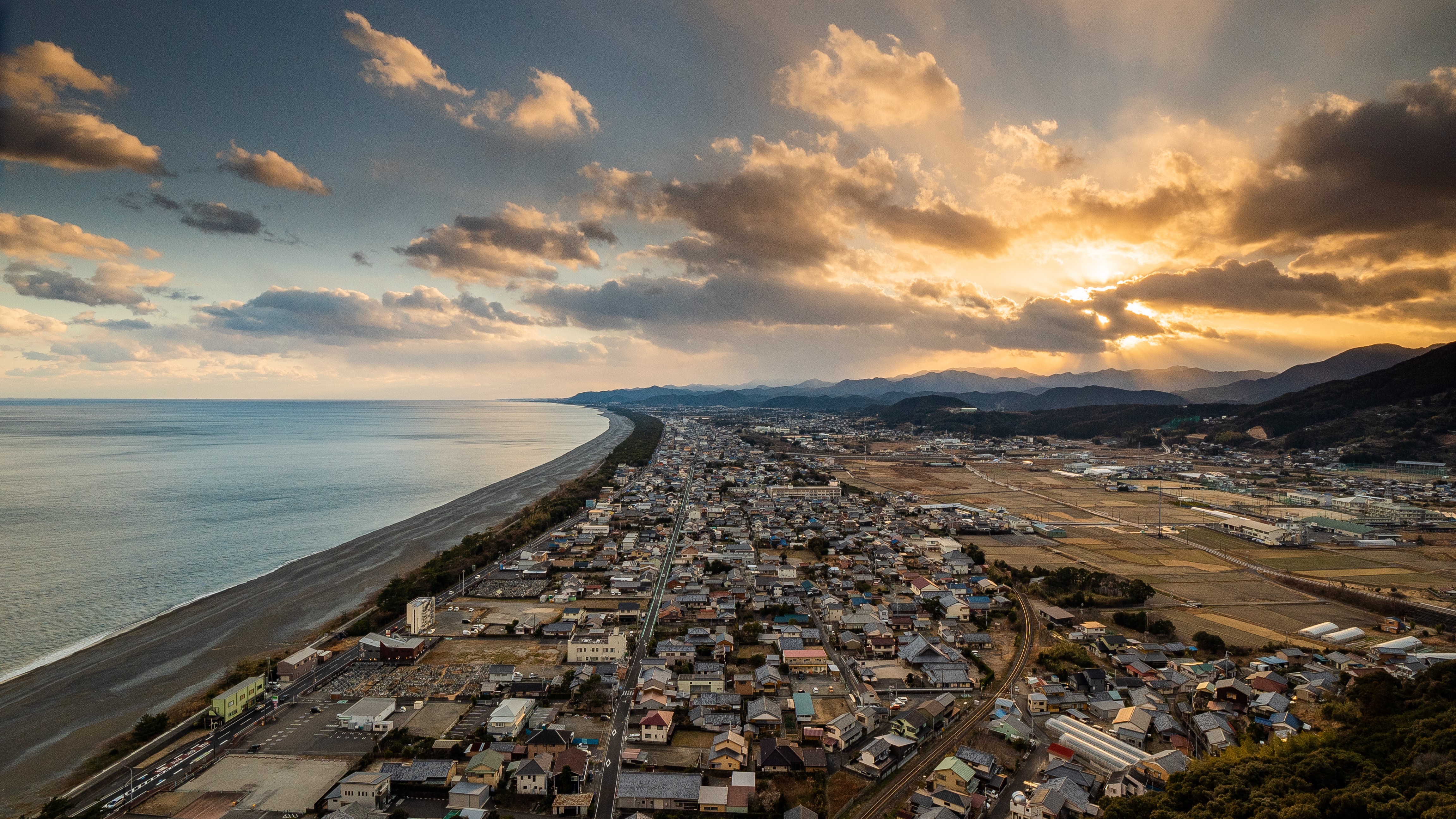 【熊野倶楽部】世界遺産登録20周年　熊野古道「松本峠」―東屋からの景色―