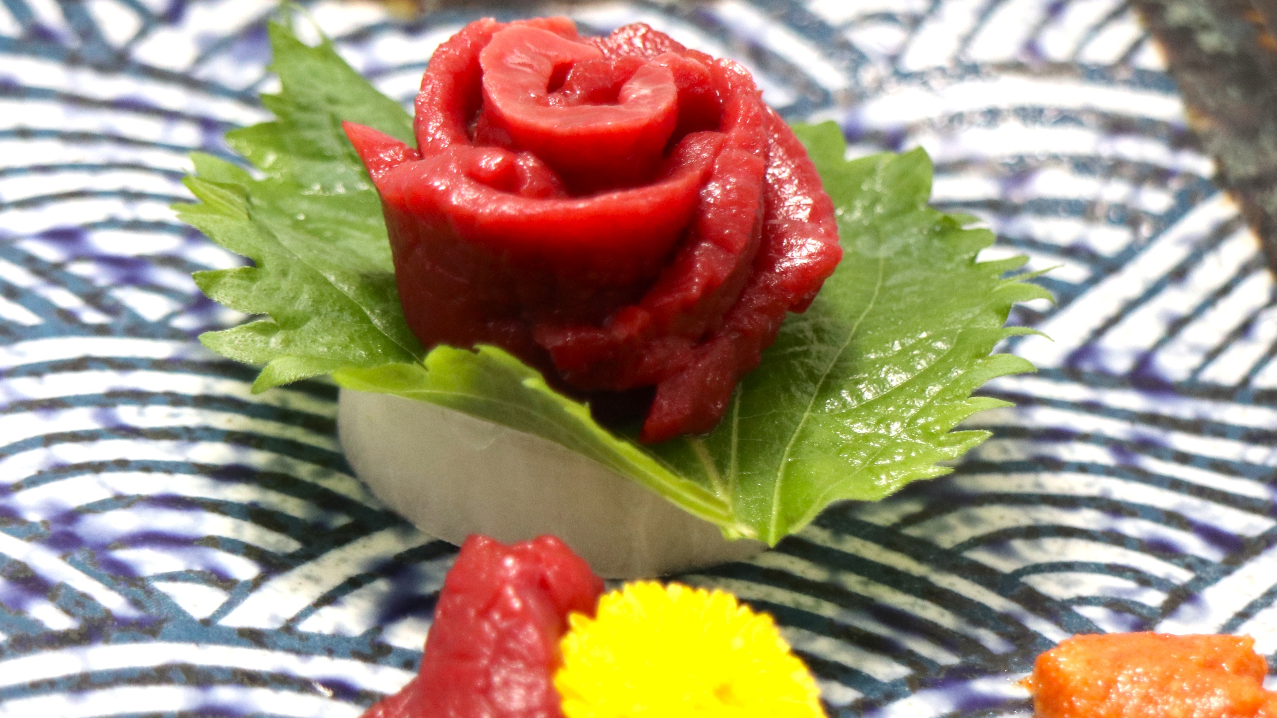 会津の桜刺し（馬刺し）