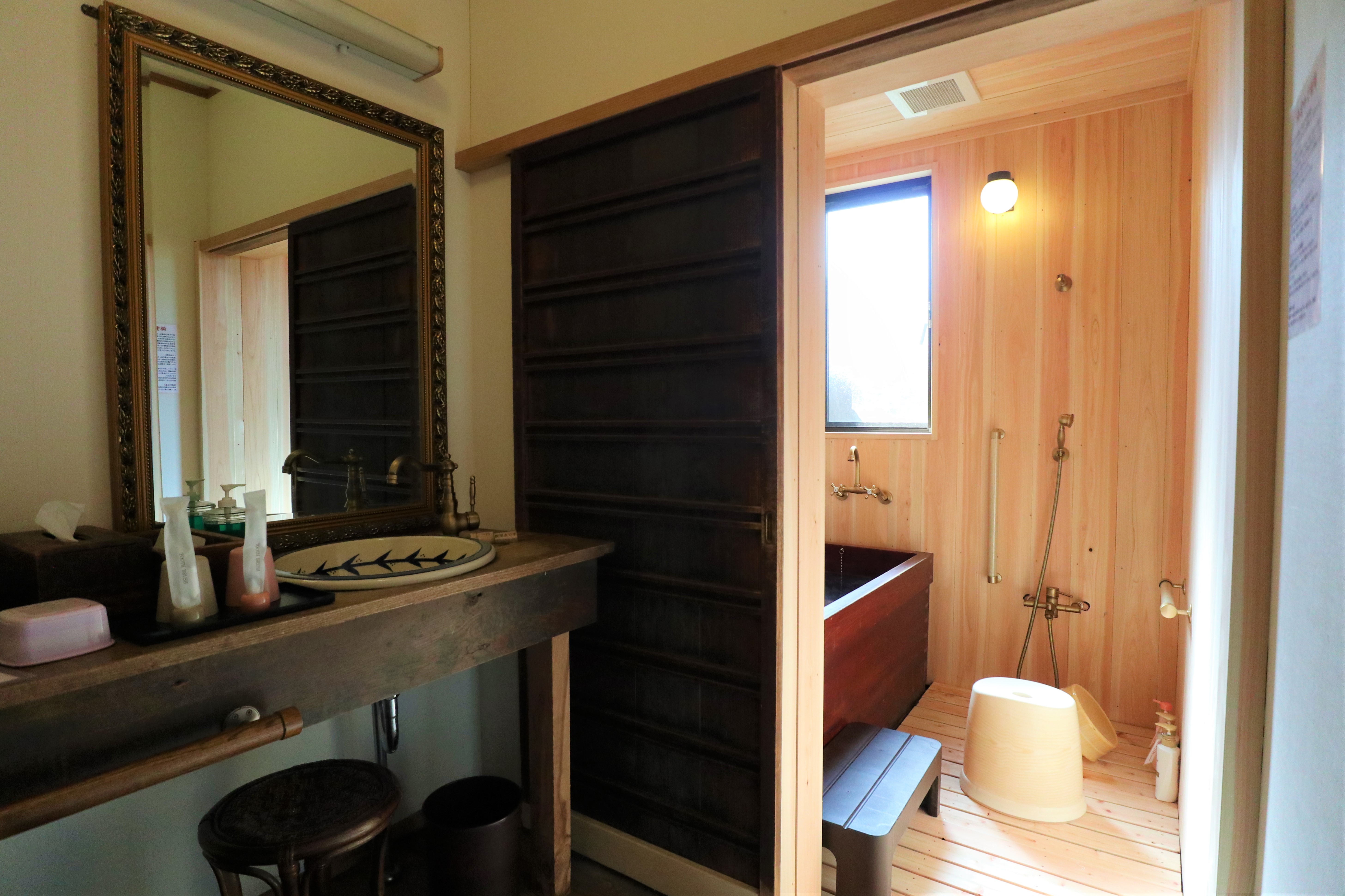 各部屋専用の浴室