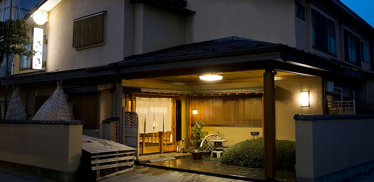 割烹旅館さつき 外観