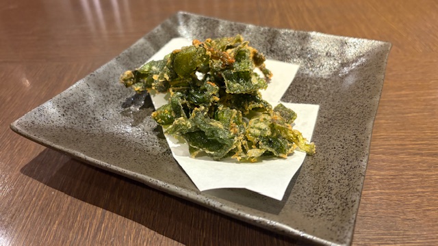 オリジナルメニュー　わかめの唐揚げ