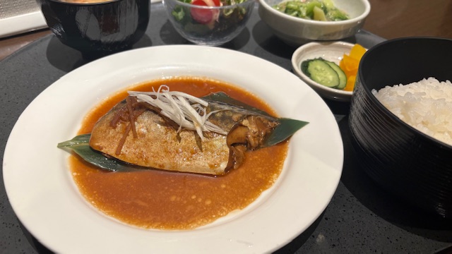 日替わり定食　サバの味噌煮