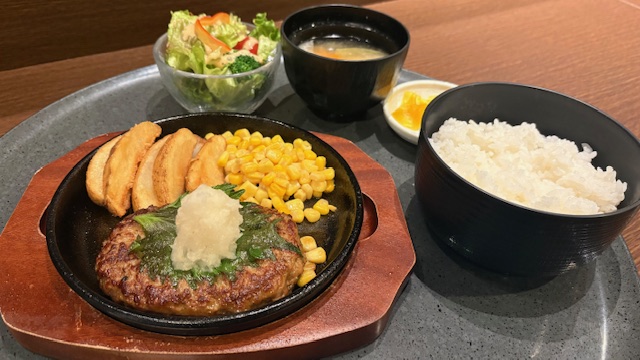 日替わり定食　おろしハンバーグ