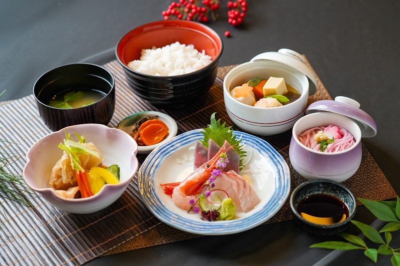 【平日限定】　１泊２食付！季節のおまかせ御膳！