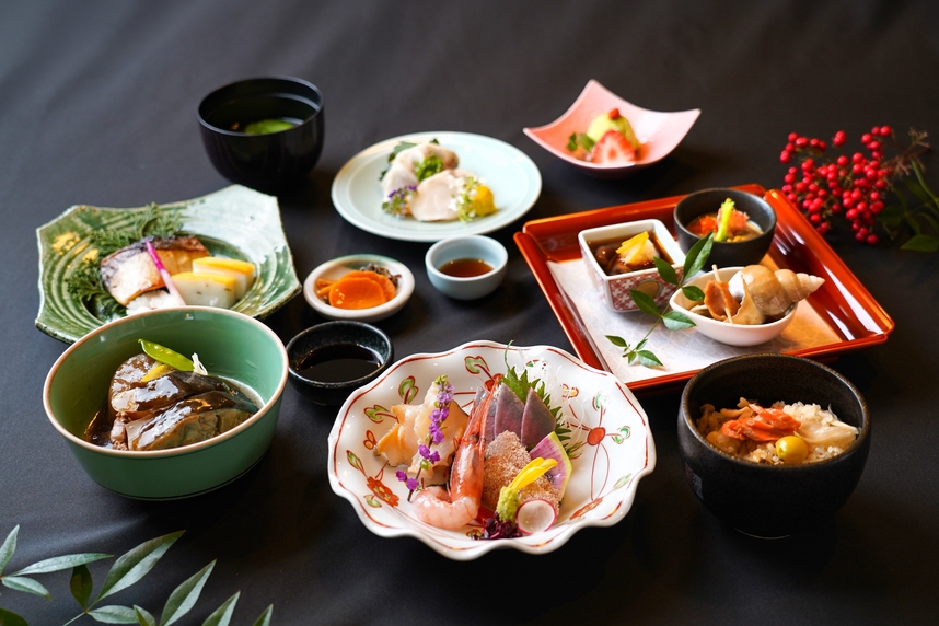 【旬采会席コースプラン　１８：００〜スタート】　ホテルおすすめ♪１泊２食付