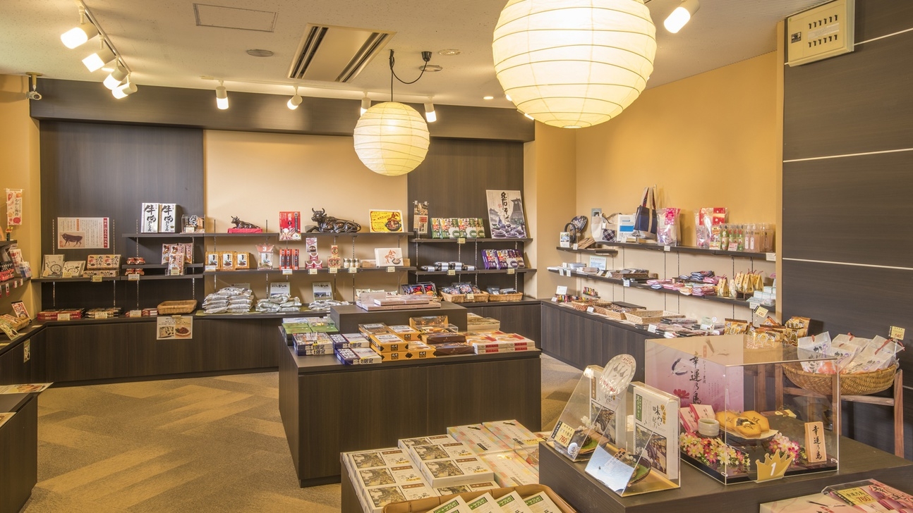 2025 料理長一押【蟹のフルコース会席】蟹刺し、焼き蟹、茹で蟹など蟹2杯を堪能＜本館リバービュー＞