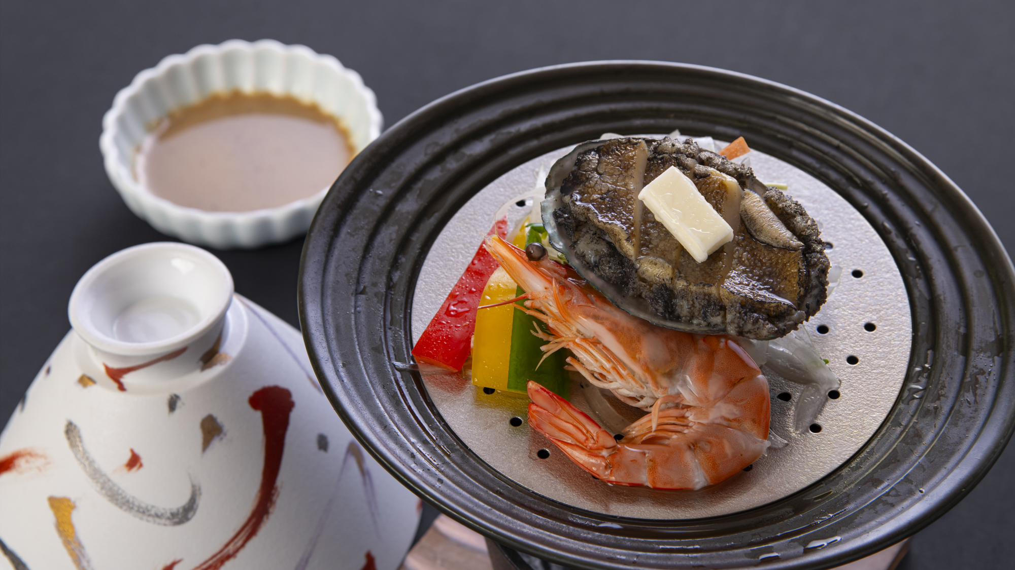 *夕食_鮑の茶碗蒸し（一例）