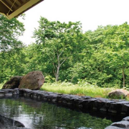 八甲田地区で唯一オールシーズン入浴ができる露天風呂
