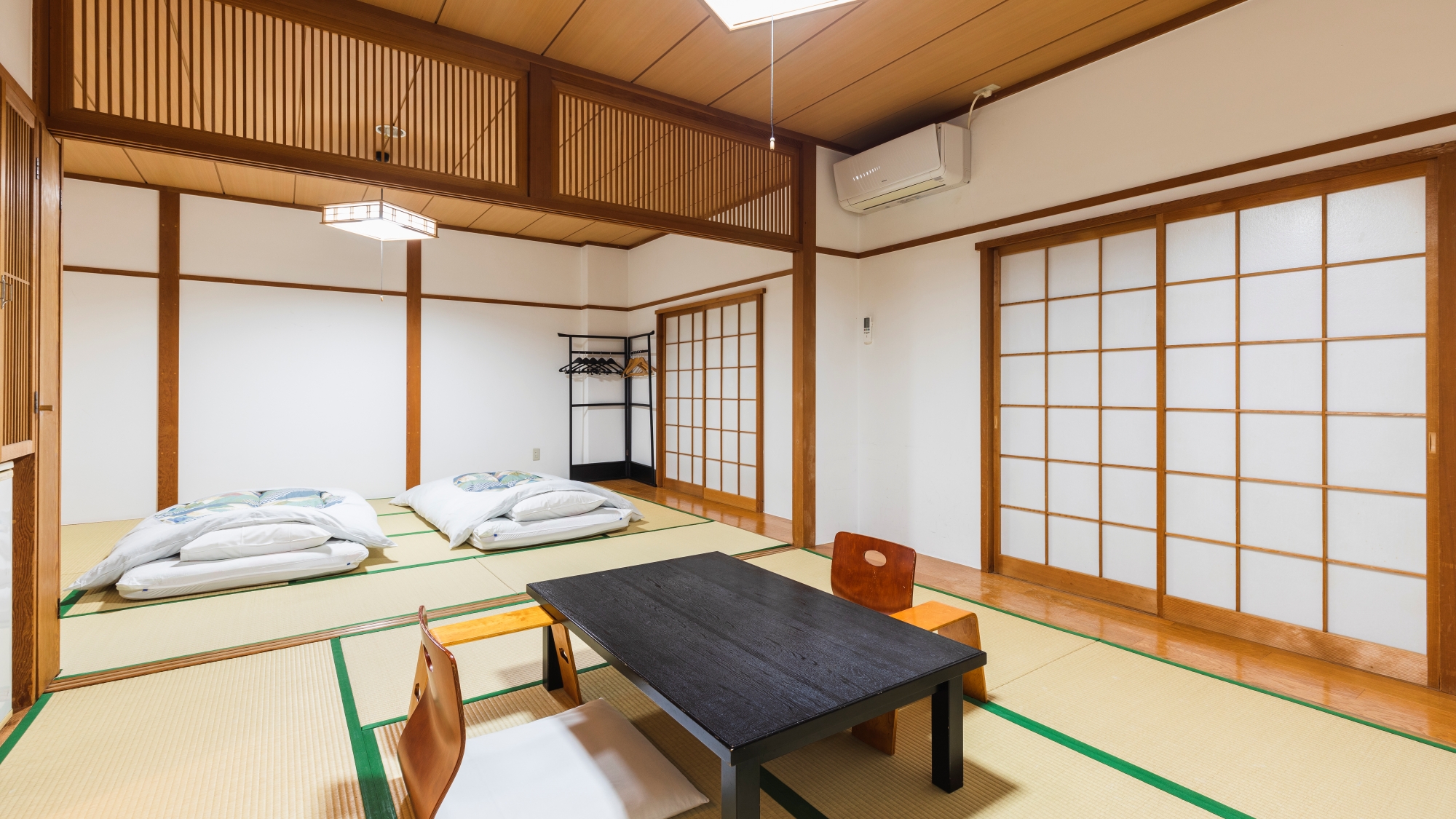 【和室】日本の伝統的なたたずまい「和」の空間をお楽しみいただける和室のお部屋です。