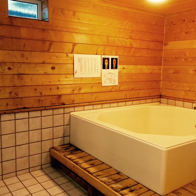 ・・共同お風呂(地下にございます)・・