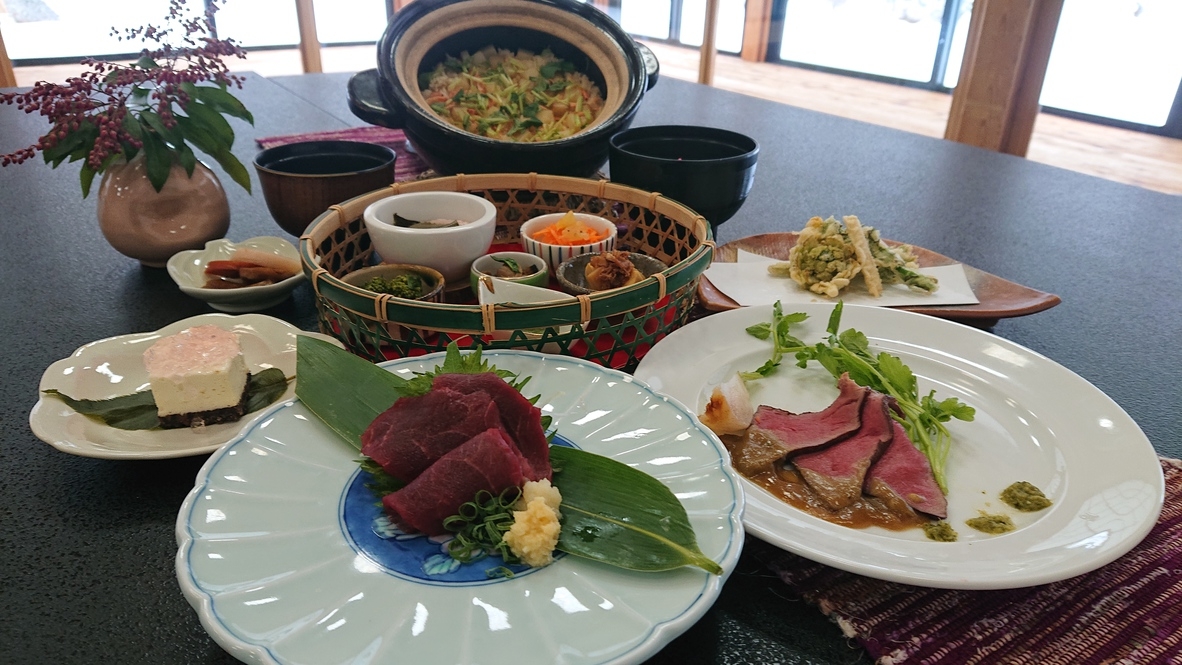 【満天の星空が広がる谷逢いのおもてなし】谷逢いのおもてなし　季節の会席料理プラン＜2食付＞
