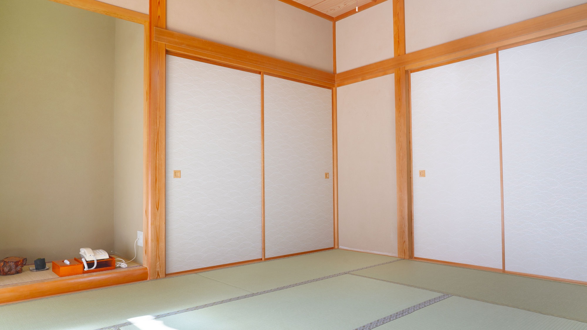 【ゆうぎり】8畳和室。