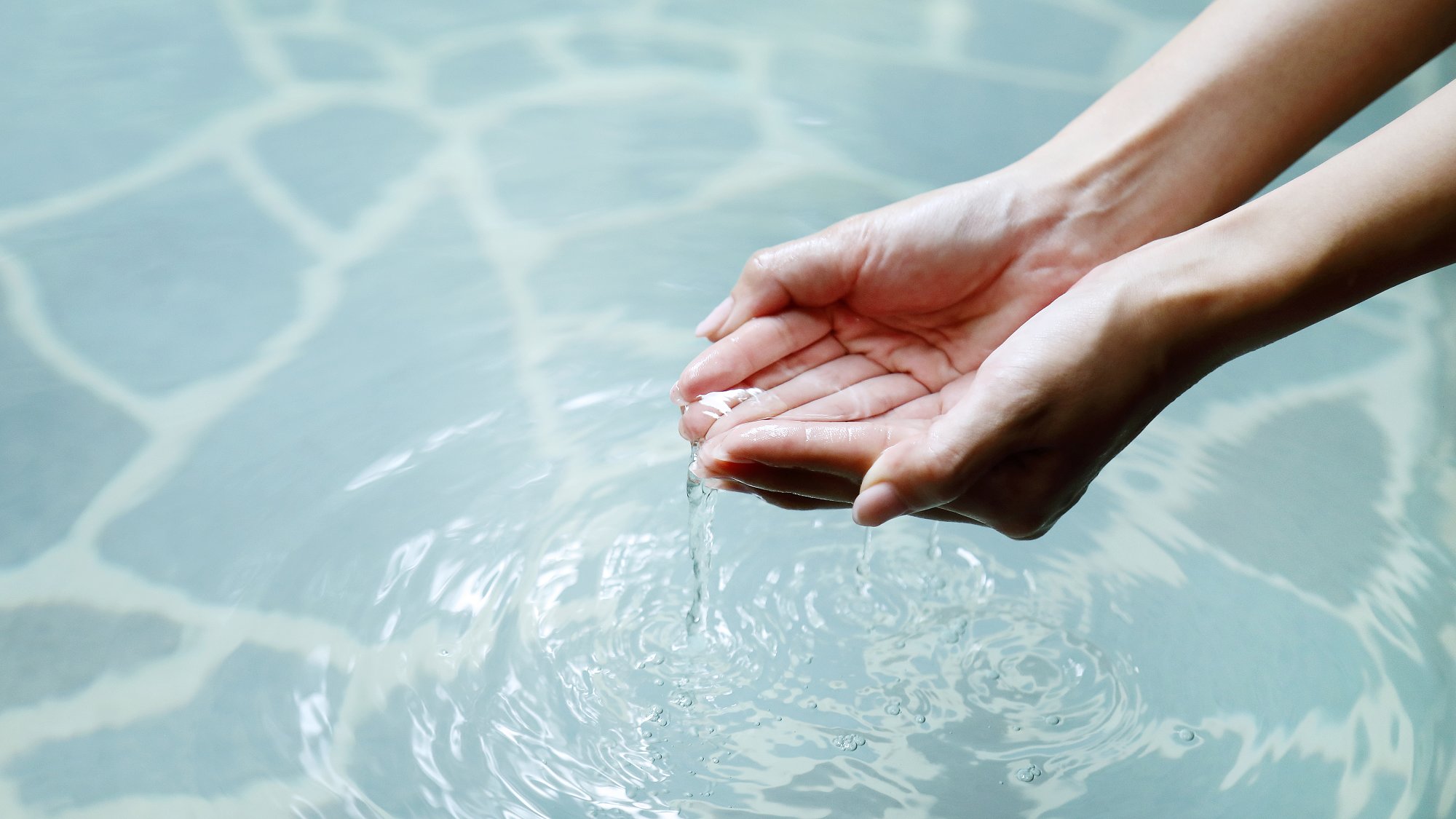 【温泉大浴場】二つの名湯を心ゆくまでお愉しみください。