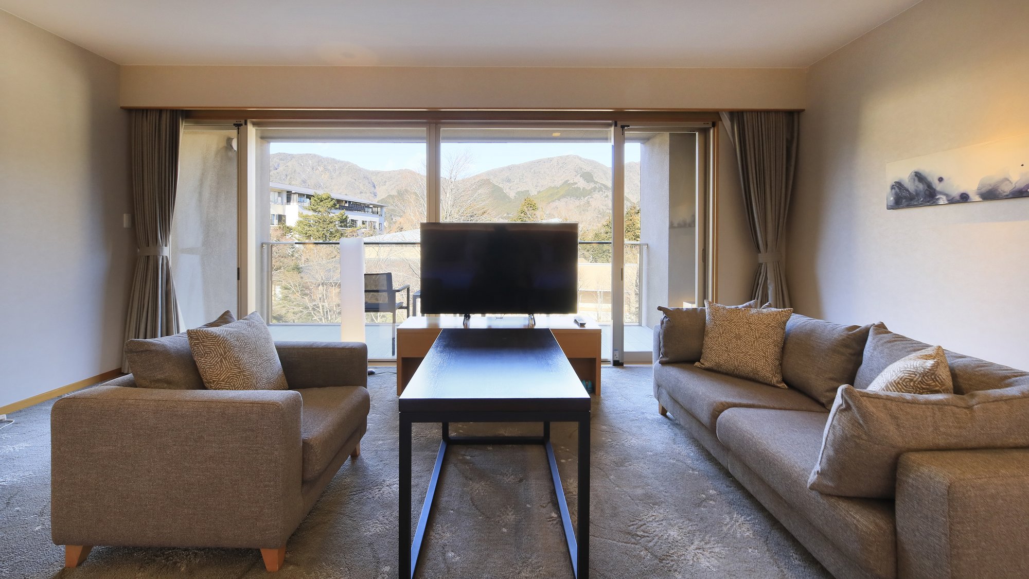 【客室温泉付き・デラックスガーデンビュー】客室イメージ