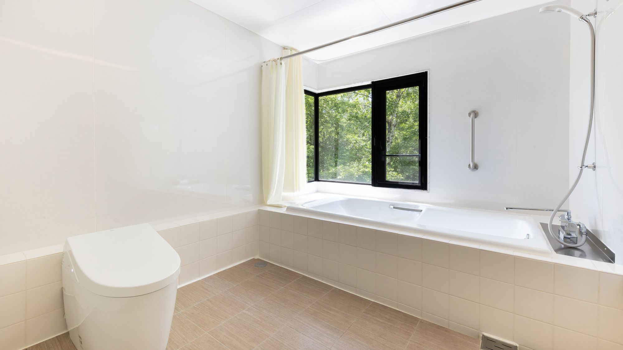 【中央館】スイートルーム  バスルーム