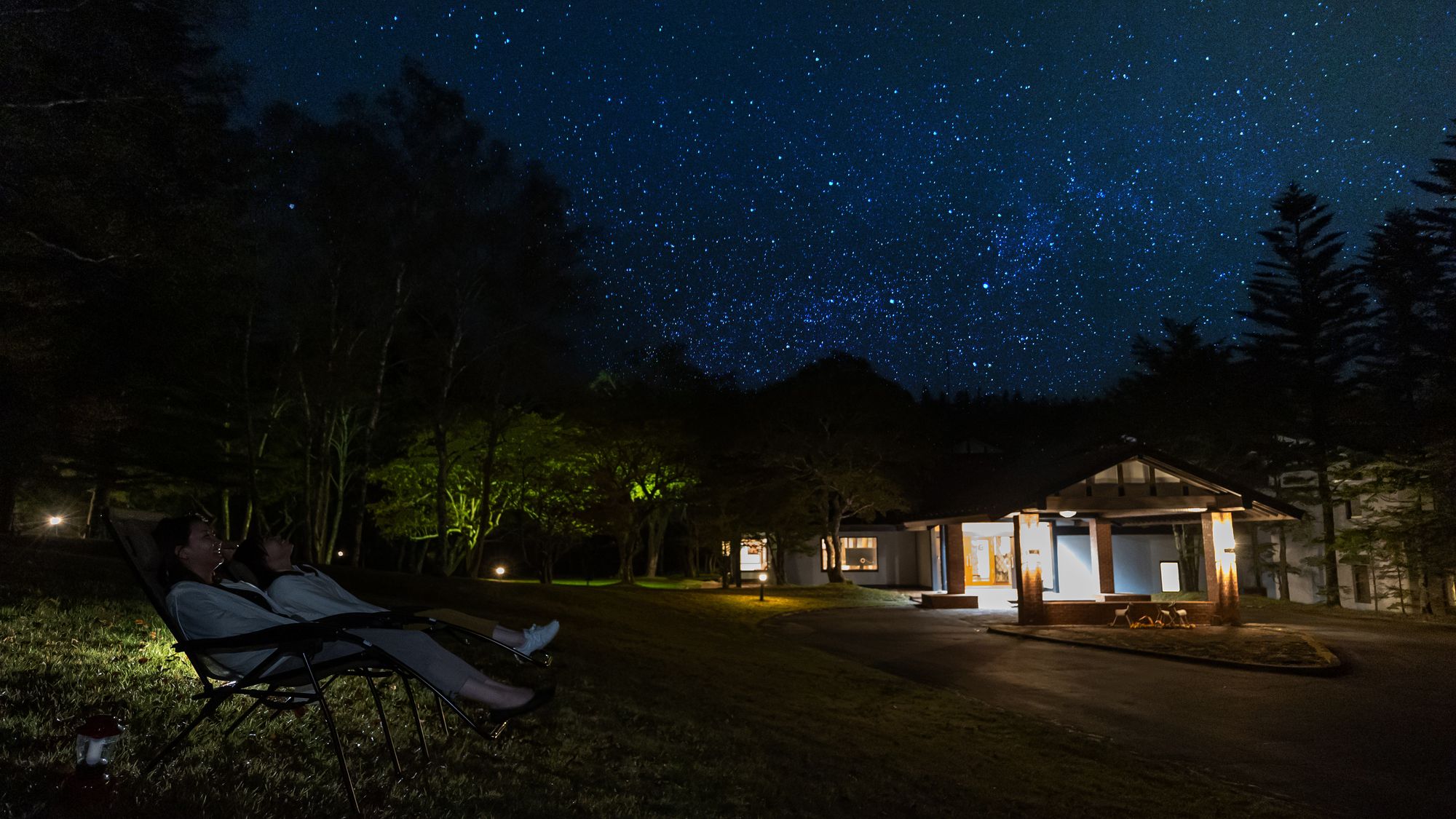 星空観察（ホテル正面玄関）