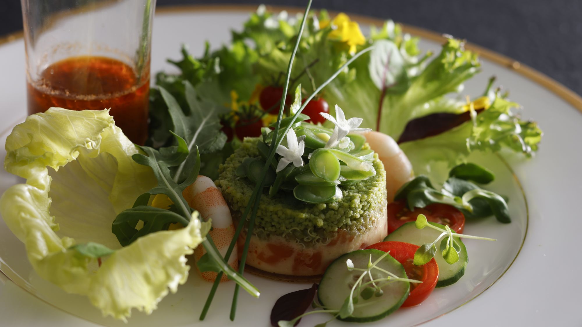 【ル・プラトー】ディナー（イメージ）～トラウトマリネとミント風味のキヌア・クスクスの三重奏～