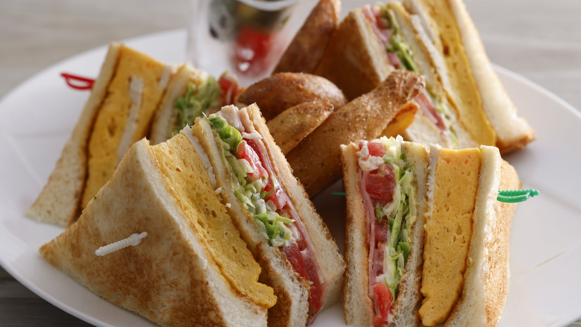 【花暦】ランチメニュー ～アメリカンクラブハウスサンド~