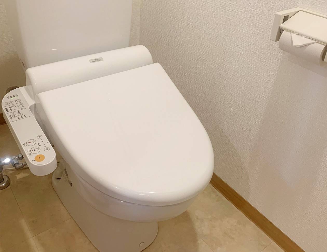 セパレート客室：ゆったりトイレ