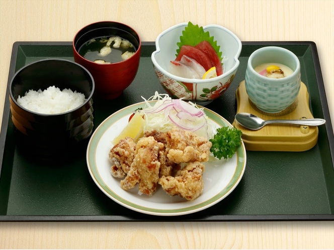 ①鶏から揚げ定食