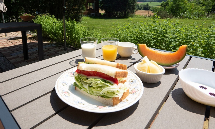 【朝食付プラン】北の食材でいっぱいの家庭料理　・夕食無し