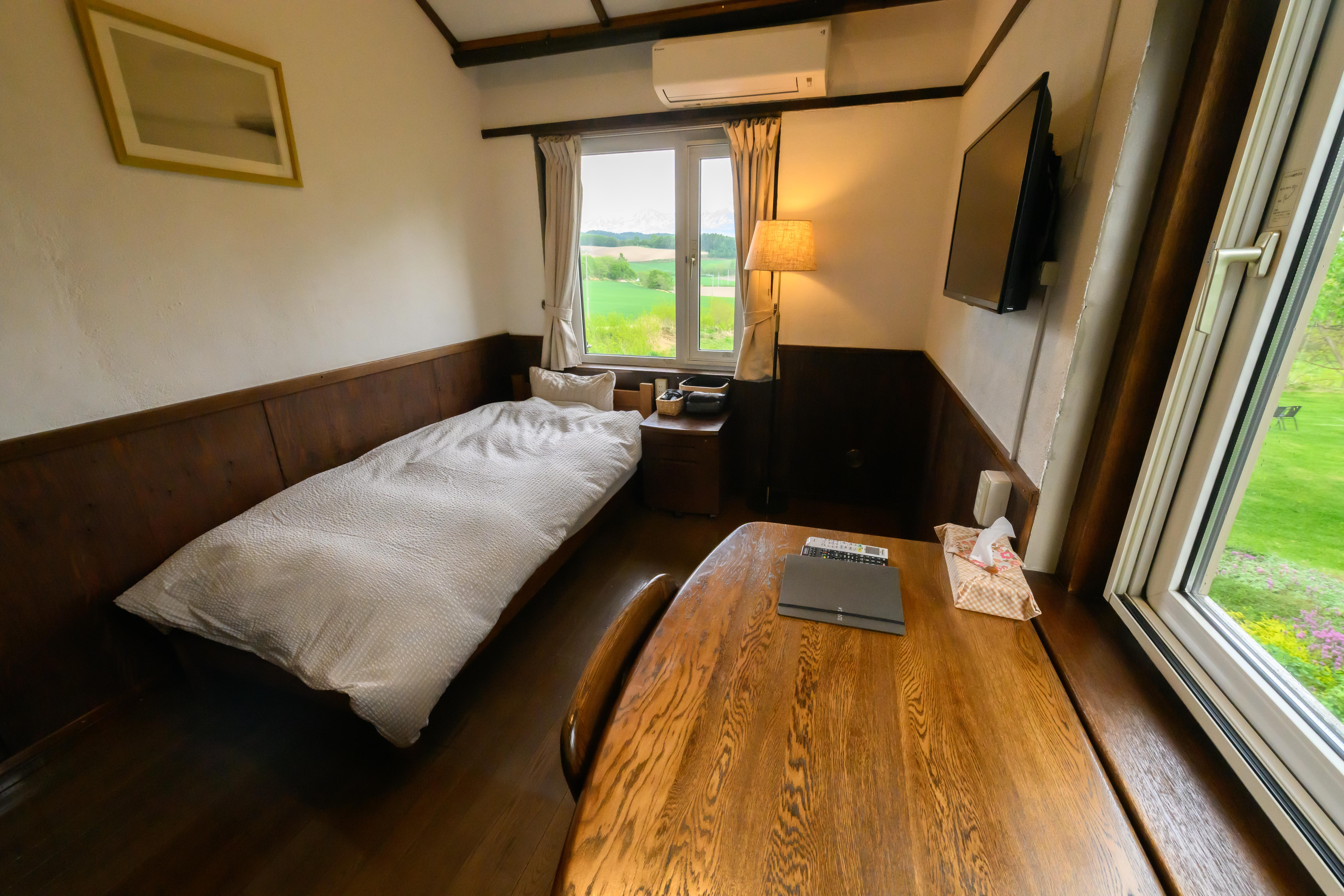 スタンダードシングルルーム