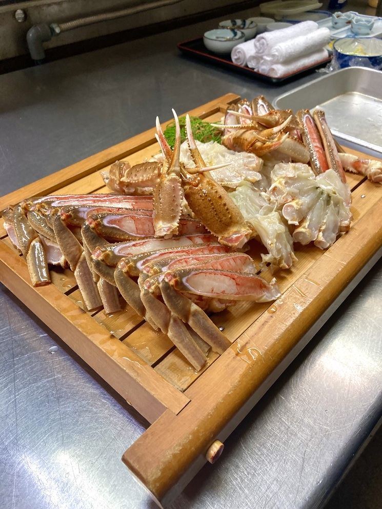 ◎松葉カニフルコース◎お1人様２杯匹とたっぷり自家栽培野菜　のんびり個室または部屋食