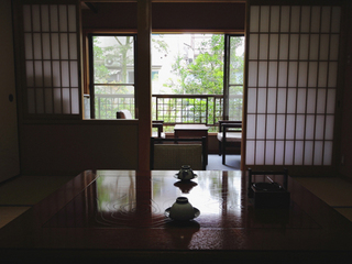 お庭側のお部屋