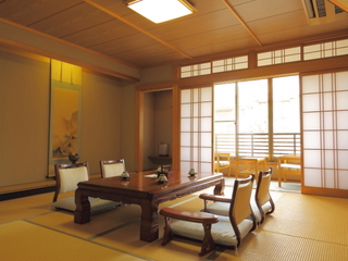 大谿川沿いのお部屋1
