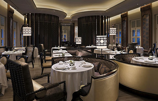 レストラン　カシア