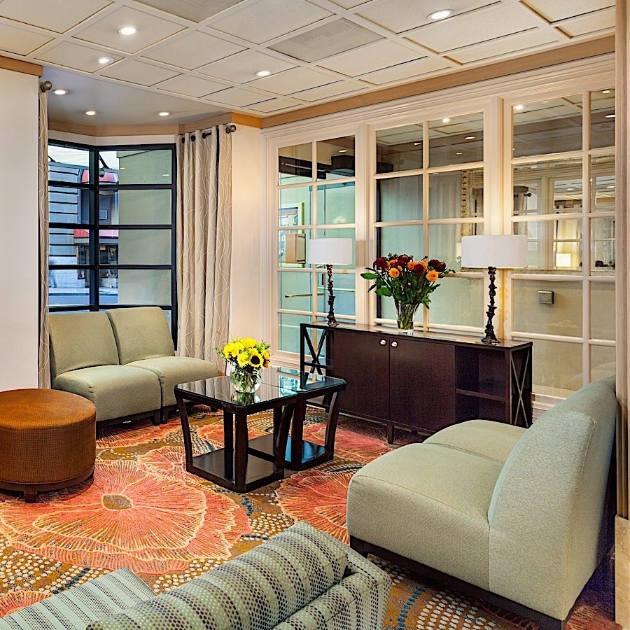 【ロビー】シーティングエリア