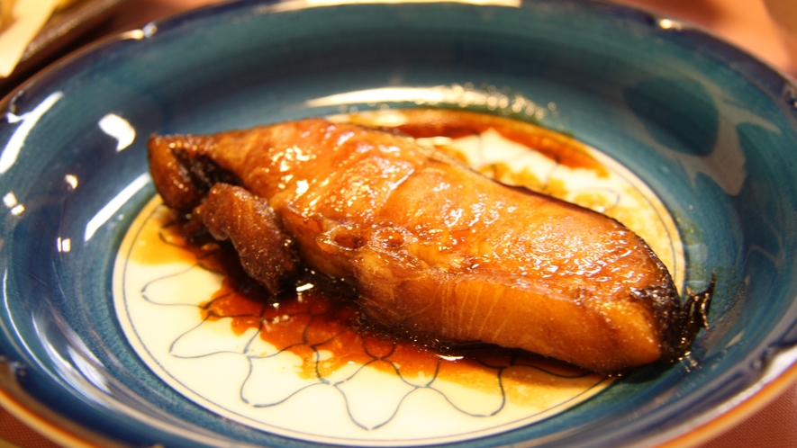 *【夕食例】 仕入れた魚は、その時期にピッタリのお料理で。