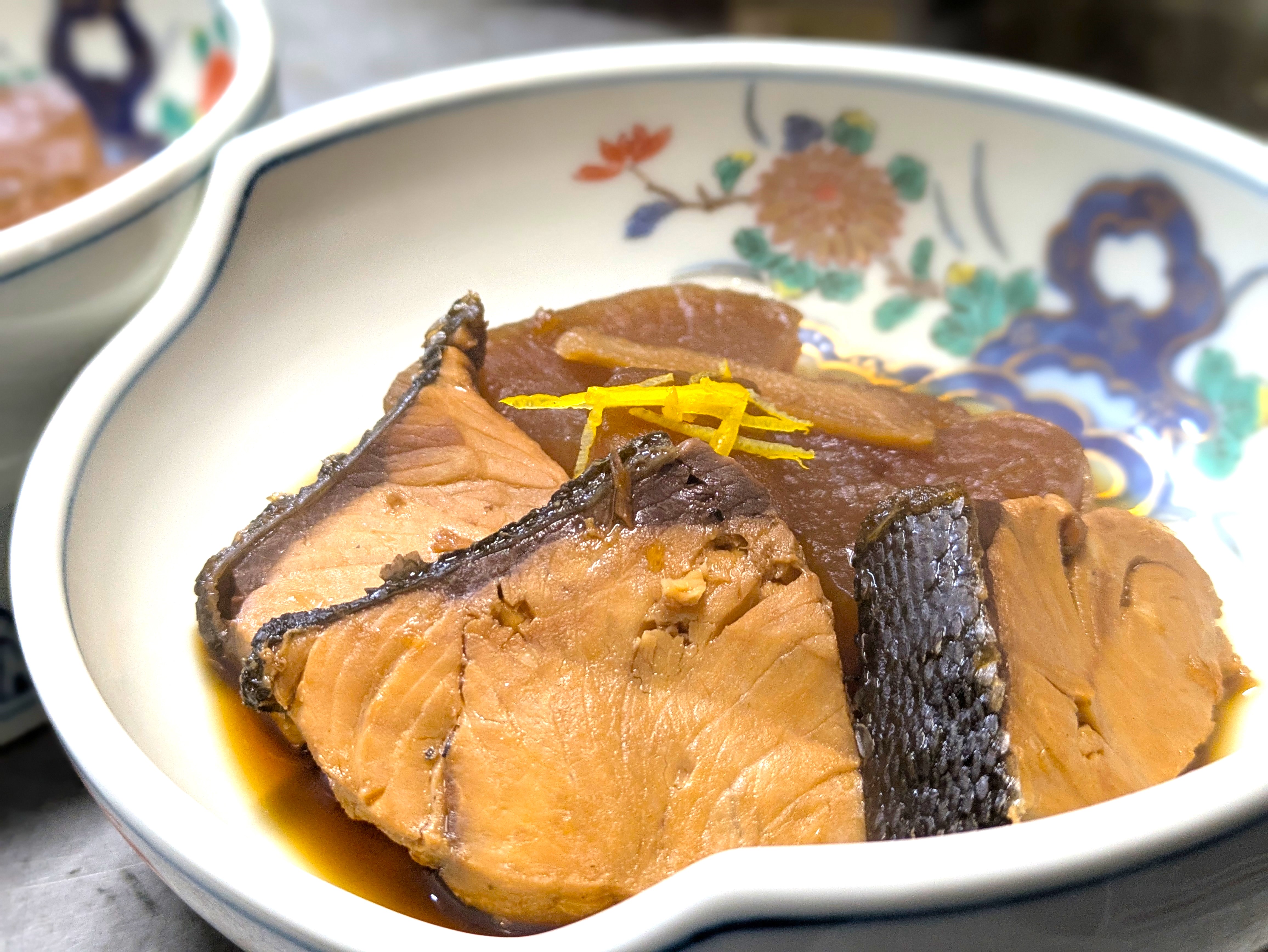 若大将お得意のぶり大根!!（夕食料理一例）