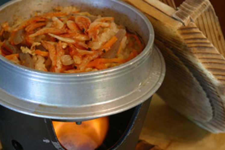 桜海老の釜飯